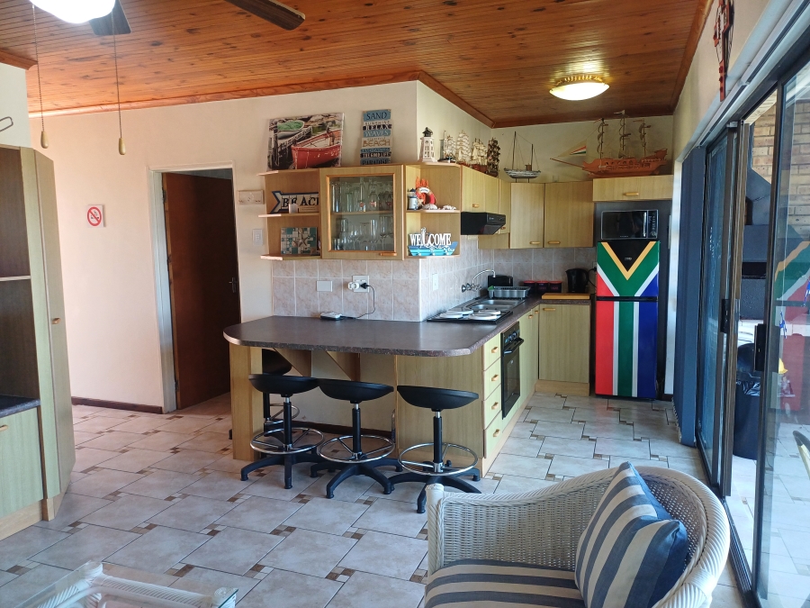 2 Bedroom Property for Sale in Jeffreys Bay Central Eastern Cape